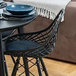 Modern&cozy Garbary With Parking And Balcony By Renters Apartment Posen