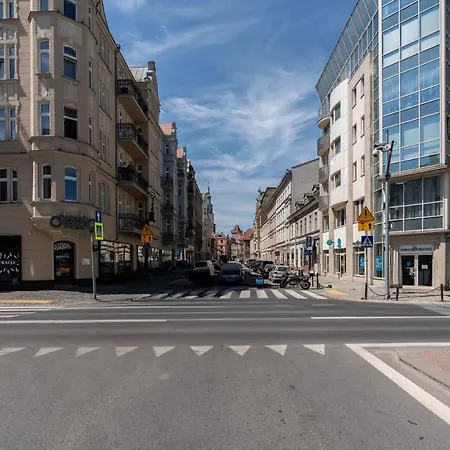 Apartamento Modern&cozy Garbary With Parking And Balcony By Renters
