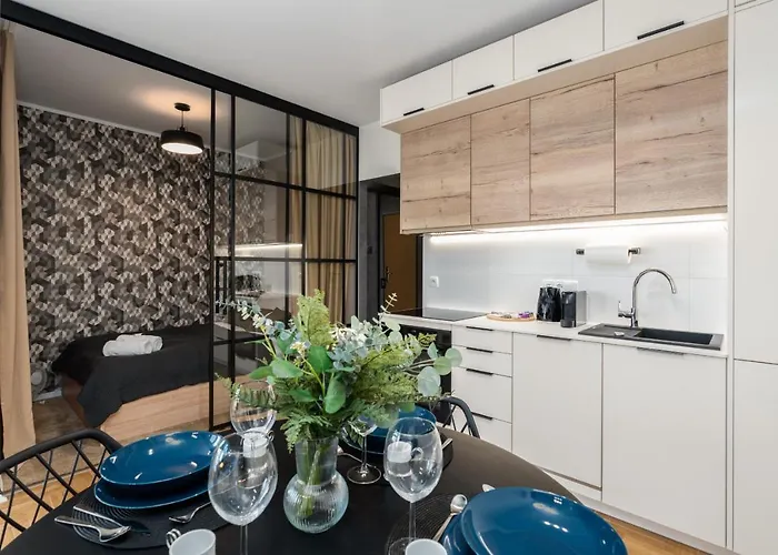 Modern&cozy Garbary With Parking And Balcony By Renters Apartment *