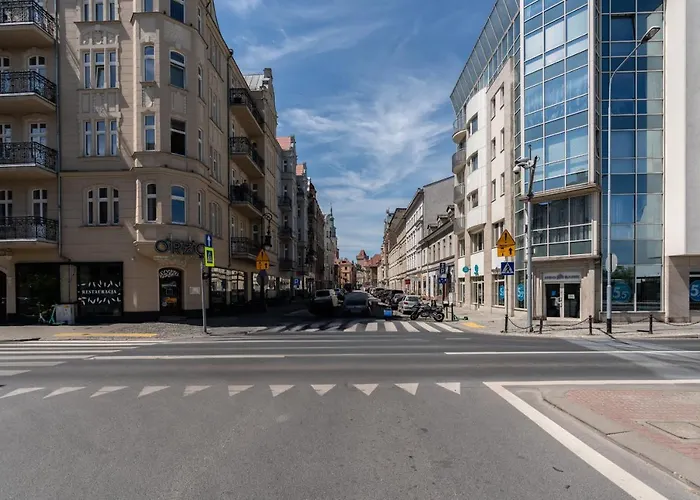 Apartment Modern&cozy Garbary With Parking And Balcony By Renters